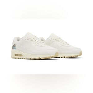 Nike Air Max 90's SE "The Future Is Equal" Womans Size 9 New In Box